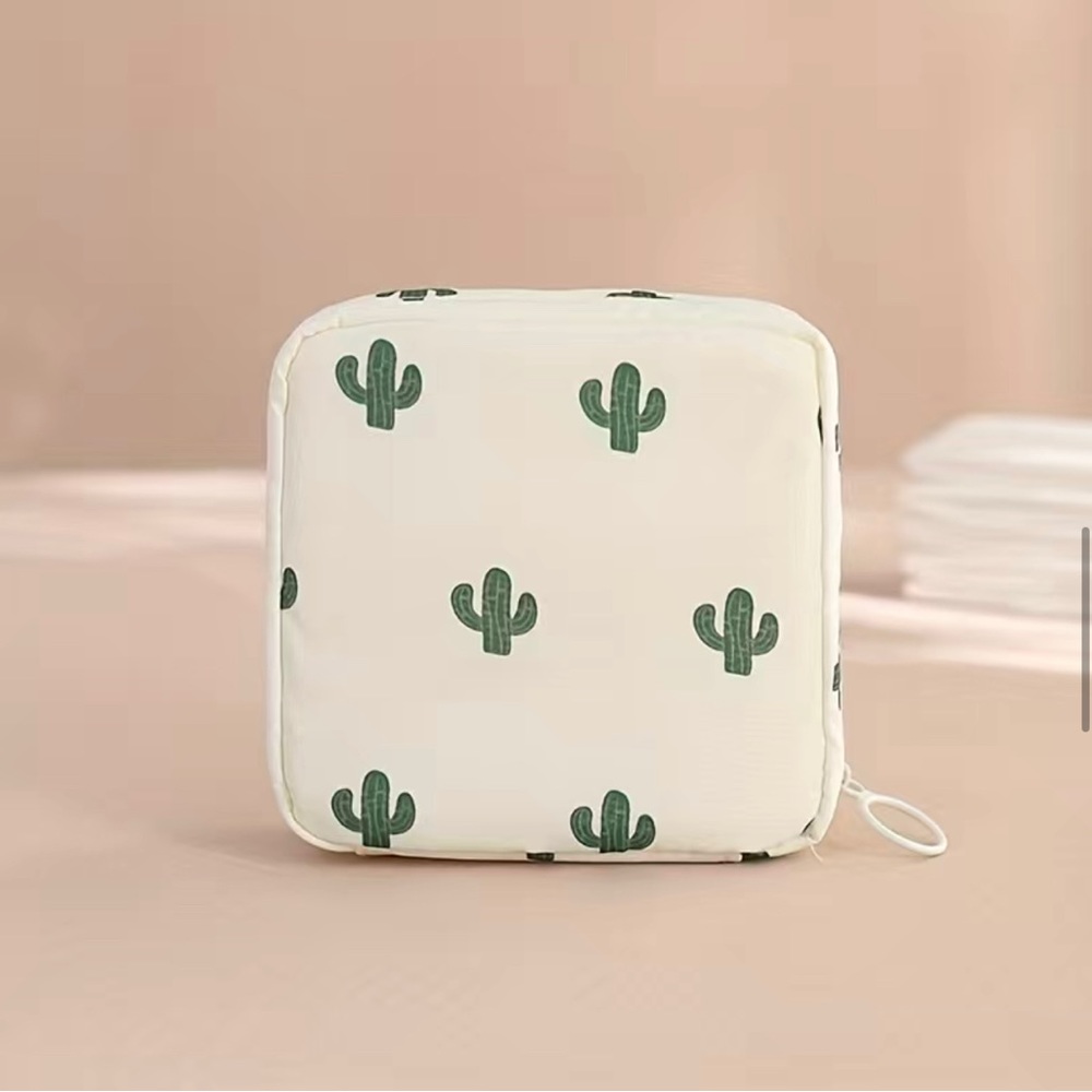 Cactus Pad & Tampon Bag - Sanitary Napkin Pouch